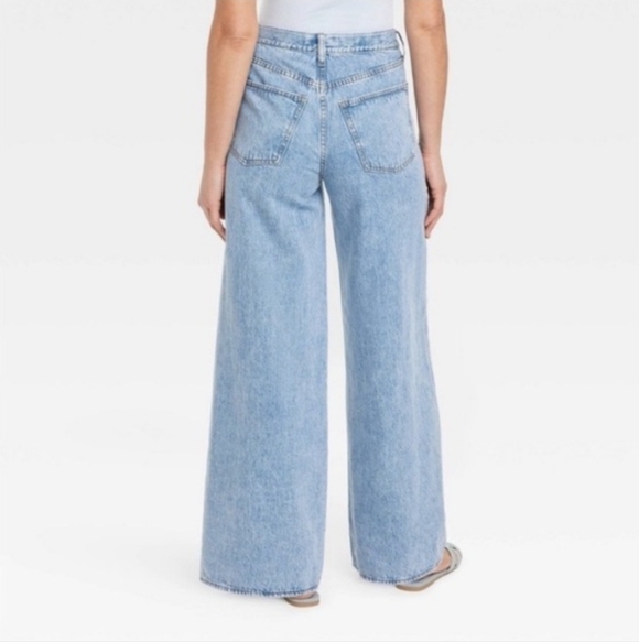 Universal Thread Denim - Target Mid-Rise Super Wide Leg Jeans Universal Thread Light Wash Cotton 14 New